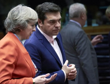 Τηλεφωνική επικοινωνία Τσίπρα- Μέι με επίκεντρο το Κυπριακό